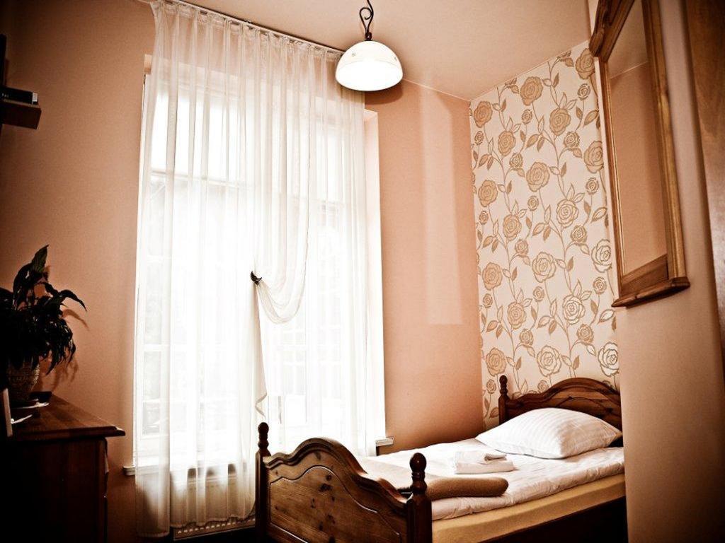 Pensjonat Zacisze Plewiska Room photo