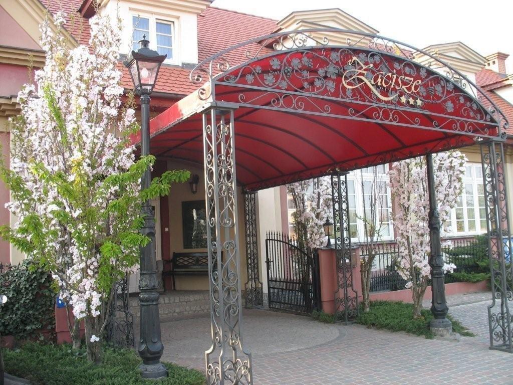Pensjonat Zacisze Plewiska Exterior photo